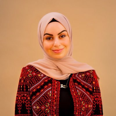 Leanne Mohamad